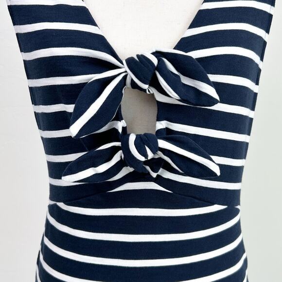 Nation LTD Navy Playa Stripe V-Neck Sleeveless Terri Tie Tank - Picture 6 of 14